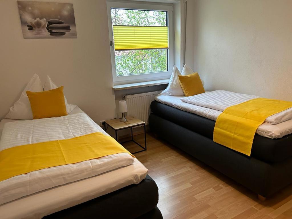Schoene Helle Ferienwohnung In Waldnaehe Berching Buitenkant foto